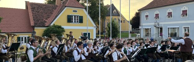 „Hallo Nachbar“ Platzkonzert mit MV Eichkögl